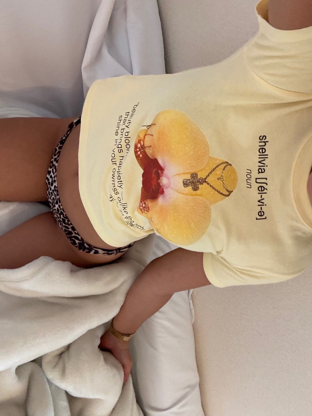 Flori-Gloss Tee YELLOW